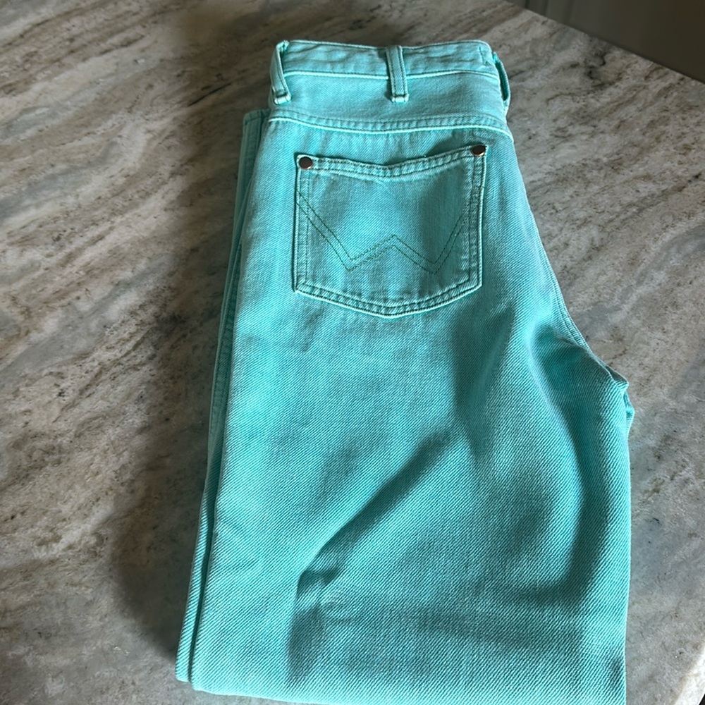 Vintage high rise straight wranglers
